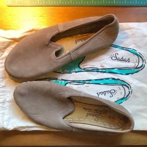 Sabah W41 tan nubuck